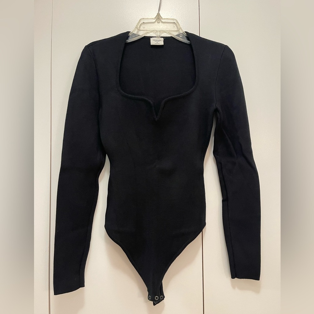 Abercrombie & Fitch Black Sweatheart Sweater Bodysuit